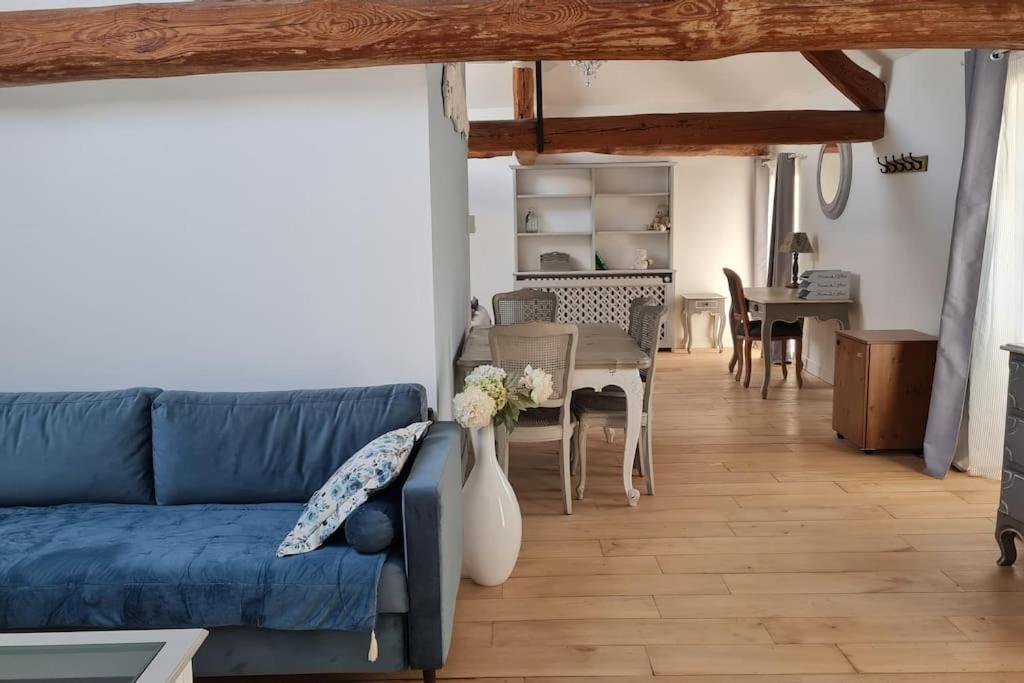 Belle Suite Dans Corps De Ferme - Logement Alicia Villiers-sous-Grez Екстериор снимка
